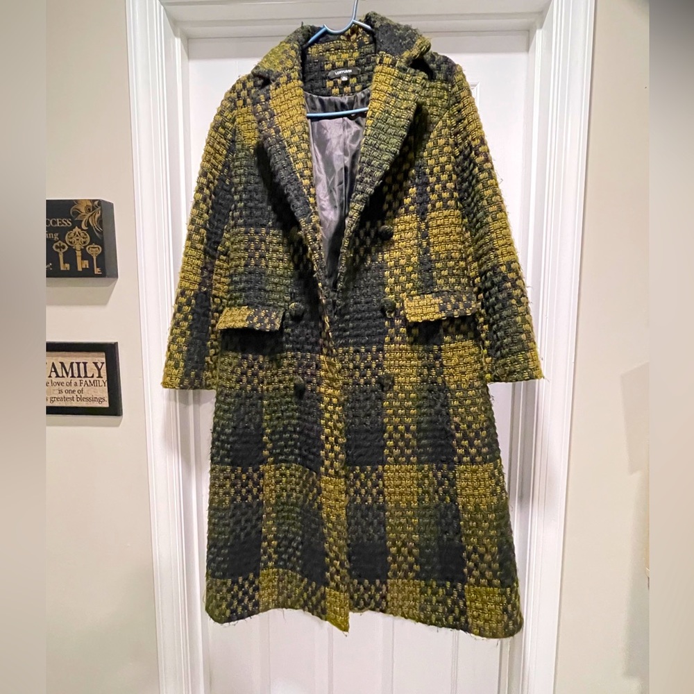 Twill Olive Green and Black Coat